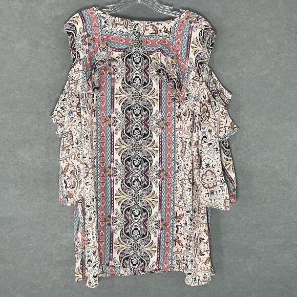 Catherines Top Women Sz 1x Floral Print Cold Shoulder Ruffle Detail Lightweight - Picture 3 of 14